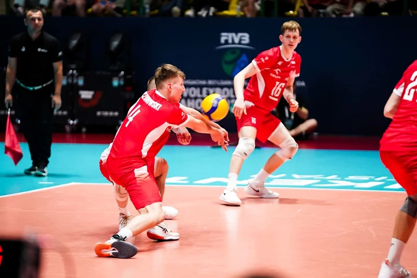 Poljski odbojkarji v finalu Lige narodov premagali Italijo in osvojili zlato