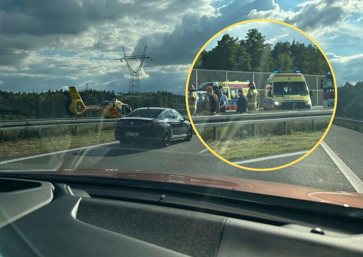 Na autostradzie A2 między węzłami Skierniewice i Wiskitki doszło po godz. 17 do zdarzenia drogowego z udziałem siedmiu pojazdów. Na miejscu lądował śmigłowiec LPR, działało kilka zastępów straży pożarnej. Jak przekazał RMF24 kom. Adam Dembiński, nie ma osób poszkodowanych. 