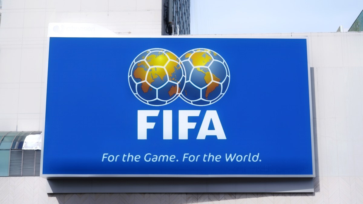 FIFA może stracić miliardy euro. Za "stracone dochody" piłkarzy