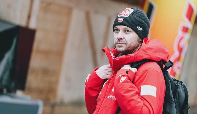 Pomaga odbudowywać polskie skoki, Kamil Stoch znowu liderem kadry