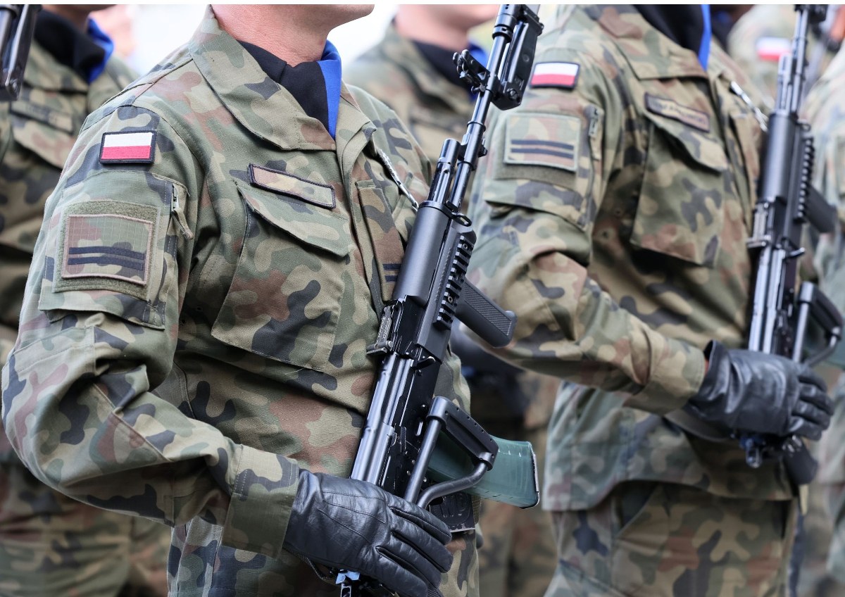 Wykorzystał dane żołnierza, aby wyłudzić kredyt. Wpadł na gorącym uczynku