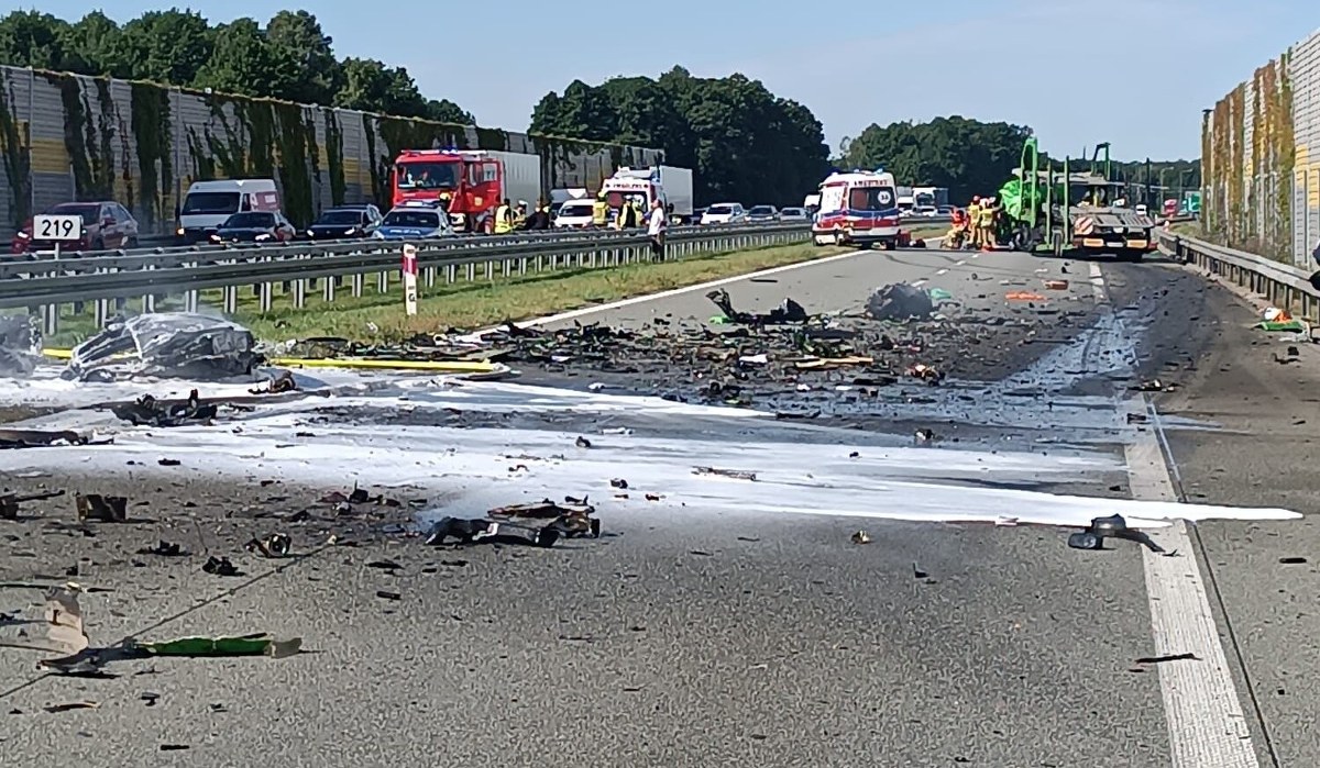 Bmw stanęło w płomieniach. Tragiczny wypadek na S8