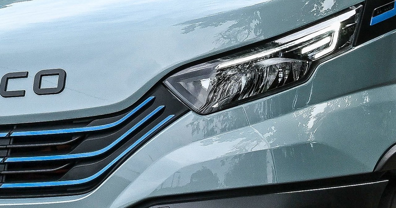 Koniec pewnej epoki. Włoska legenda trafiła w ręce Tata Motors wiadomości,aktualności,Interia Koniec pewnej epoki. Włoska legenda trafiła w ręce Tata Motors
