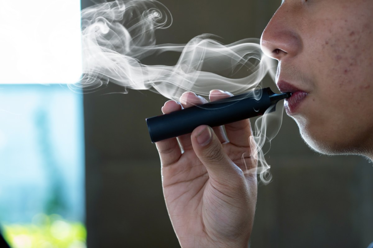 E-papierosy pod lupą KAS. Większość produktów nie spełnia norm