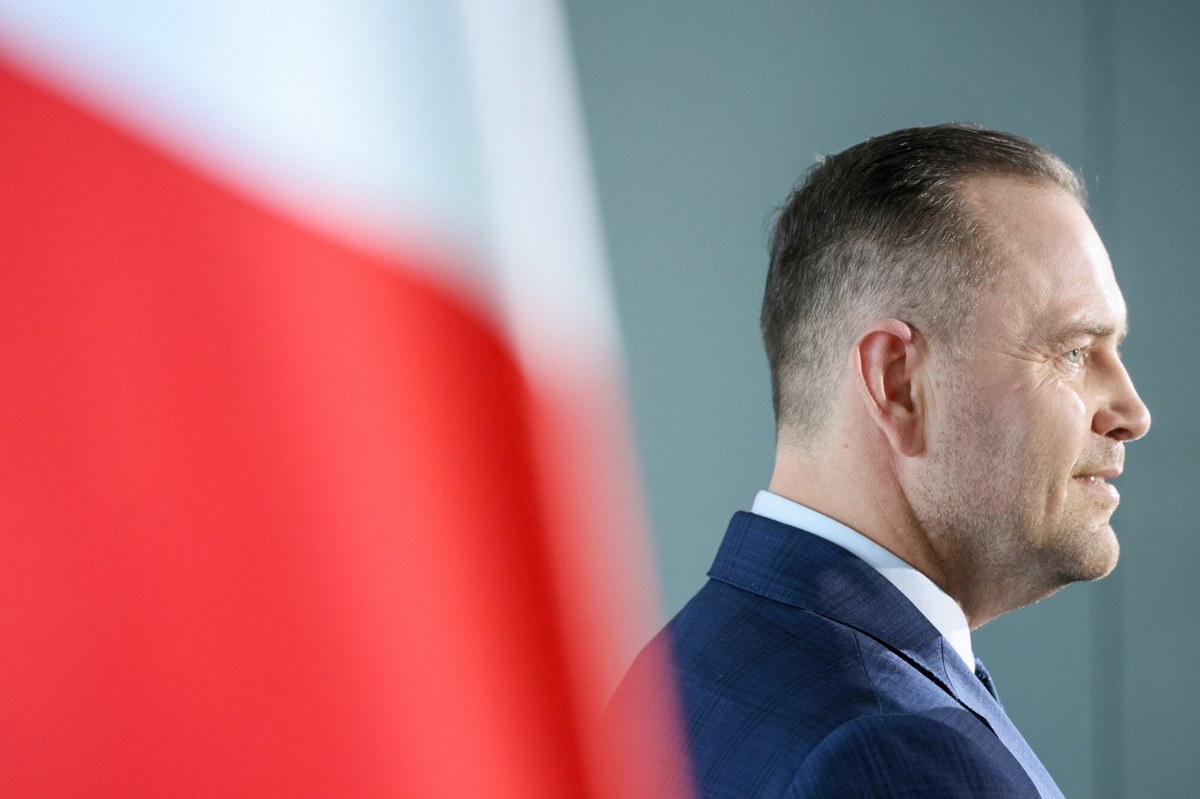 Tańszy prąd, niższy VAT, "nie" dla paktu migracyjnego. Najważniejsze obietnice Karola Nawrockiego