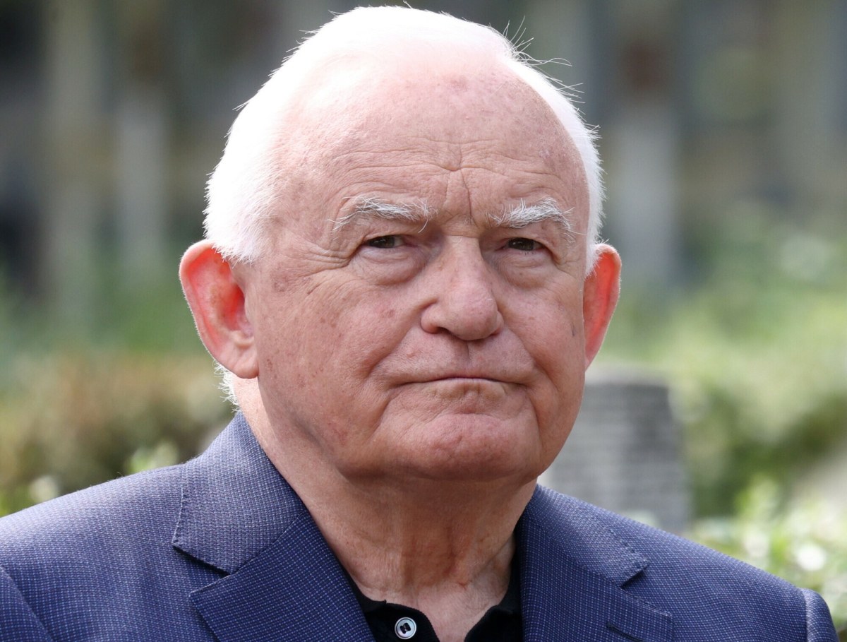 "Upokorzenie". Miller bezlitośnie o reakcji rządzących na orędzie Nawrockiego