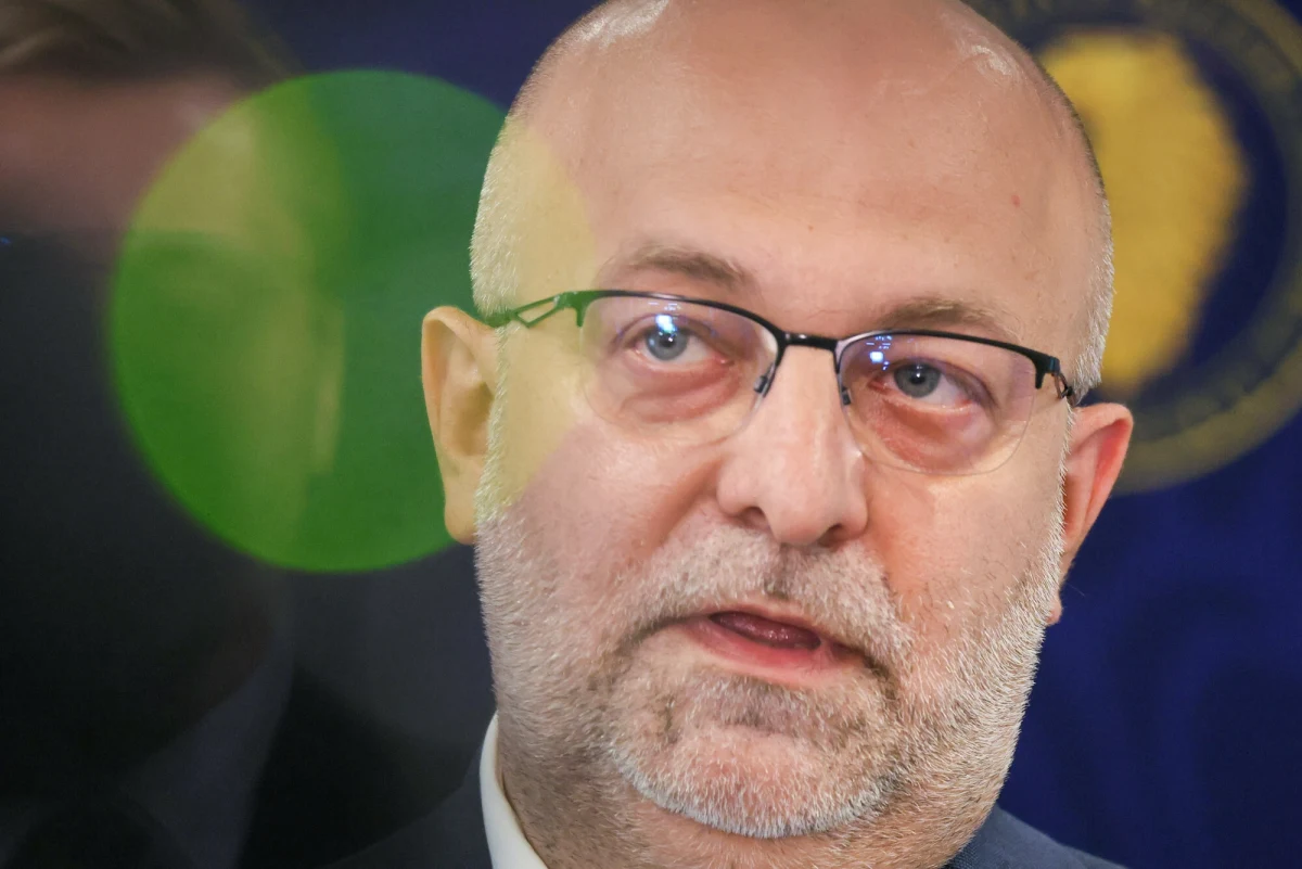 Sąd Najwyższy odmówił wyrażenia zgody na pociągnięcie do odpowiedzialności karnej sędziego, byłego wiceszefa Ministerstwa Sprawiedliwości, Łukasza Piebiaka. Chodzi o jego wpis w mediach społecznościowych, w którym nazwał byłego prezesa Komitetu Obrony Demokracji Mateusza Kijowskiego „przestępcą”. Decyzję w tej sprawie podjęła w środę Izba Odpowiedzialności Zawodowej SN.