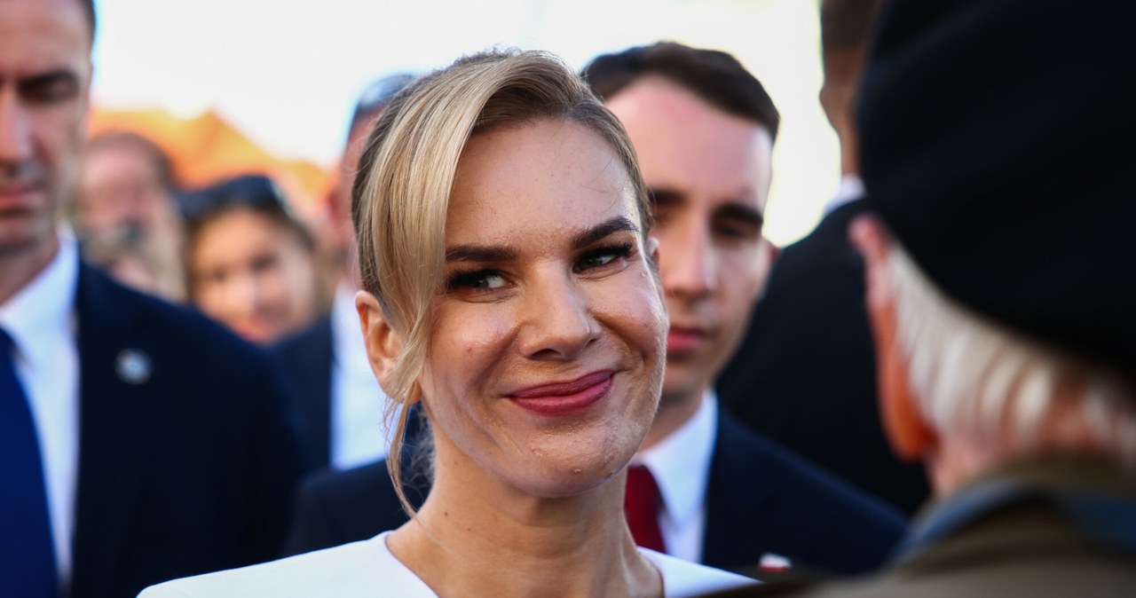 Marta Nawrocka tak ubrana weszła do Pałacu. Zaskoczyła? wiadomości,aktualności,Interia Marta Nawrocka tak ubrana weszła do Pałacu. Zaskoczyła?