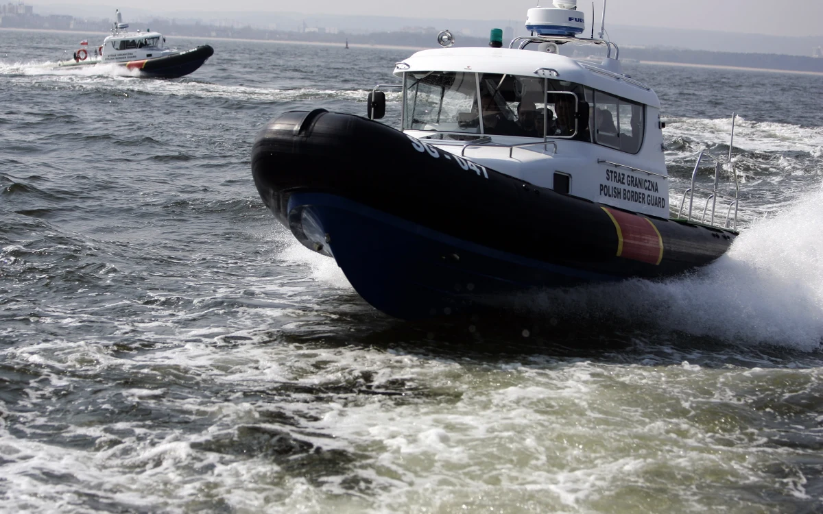 Ponad 2 promile alkoholu w organizmie miał kapitan kontenerowca Porto Kagio, który w środę rano miał wypłynąć z Gdańska do Niemiec. Interwencja straży granicznej i wymiana dowódcy sprawiły, że 279-metrowy statek pod liberyjską banderą opuścił port dopiero wieczorem.