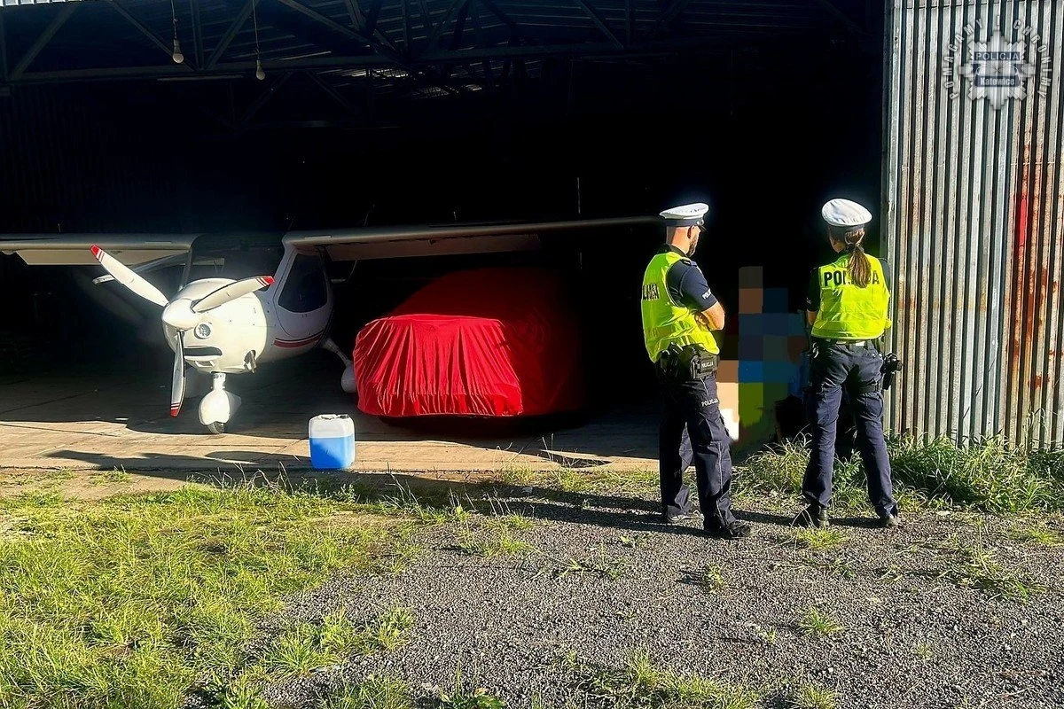 0,5 promila alkoholu we krwi wykazało badanie u 41-letniego pilota, który w takim stanie kierował ultralekkim samolotem. Biuro prasowe śląskiej policji przekazało, że mężczyzna został zatrzymany po krótkim locie na katowickim lotnisku Muchowiec. Grozi mu do trzech lat pozbawienia wolności.