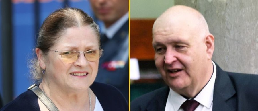 Sędziowie Bogdan Święczkowski i Krystyna Pawłowicz byli objęci bezprawną inwigilacją przez prokuraturę - poinformował w czwartek Trybunał Konstytucyjny. Sędziowie złożyli zawiadomienie o podejrzeniu popełnienia przestępstwa. Prokuratura Okręgowa w Warszawie wyjaśniła, że śledztwo w tej sprawie umorzono wobec braku podstaw do postawienia zarzutów.