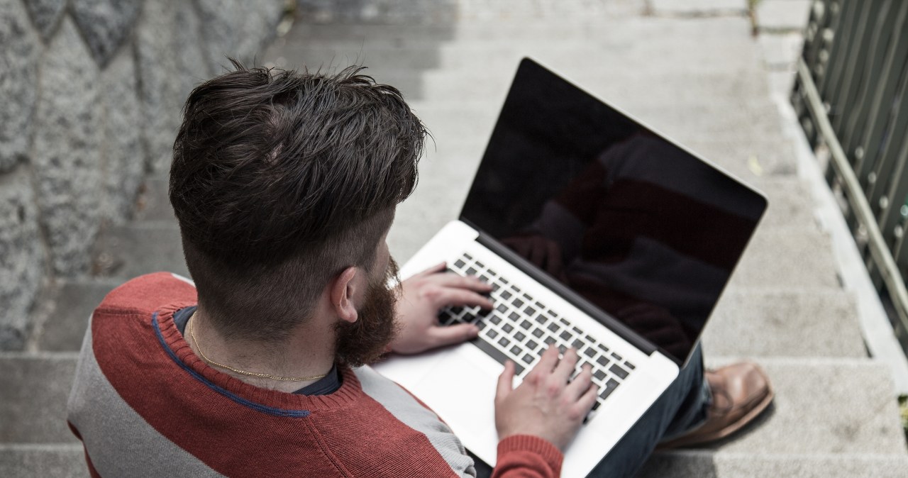 "Algorytm odbierze telefon zamiast mnie". Młodzi boją się przyszłości