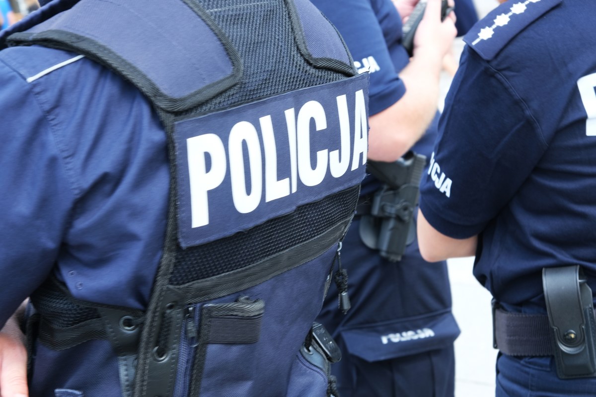 Śmierć policjanta na Mazowszu. Są wstępne wyniki sekcji zwłok
