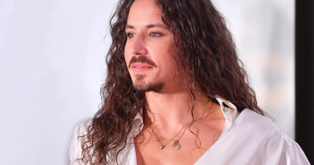 Szpak dostał prezent od znanej kobiety. Dedykacja ujawniła, co ich łączy