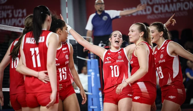 Dzień po triumfie kadry Lavariniego nadszedł cios. Porażka siatkarek