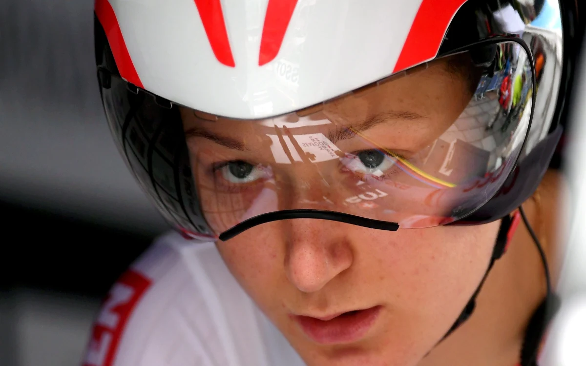 Aurela Nerlo, wielokrotna reprezentantka kraju w kolarstwie szosowym i torowym, została tymczasowo zawieszona za doping - poinformował Przegląd Sportowy-Onet, powołując się na Polską Agencję Antydopingową. Zawodniczce grozi czteroletnia dyskwalifikacja. Nie przyznaje się do winy.