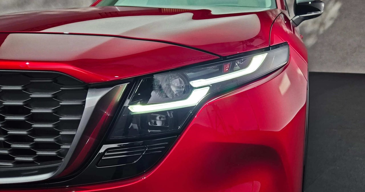 Mazda odsłania nową CX-5. Japoński hit w cenie konkurenta z Chin wiadomości,aktualności,Interia Mazda odsłania nową CX-5. Japoński hit w cenie konkurenta z Chin