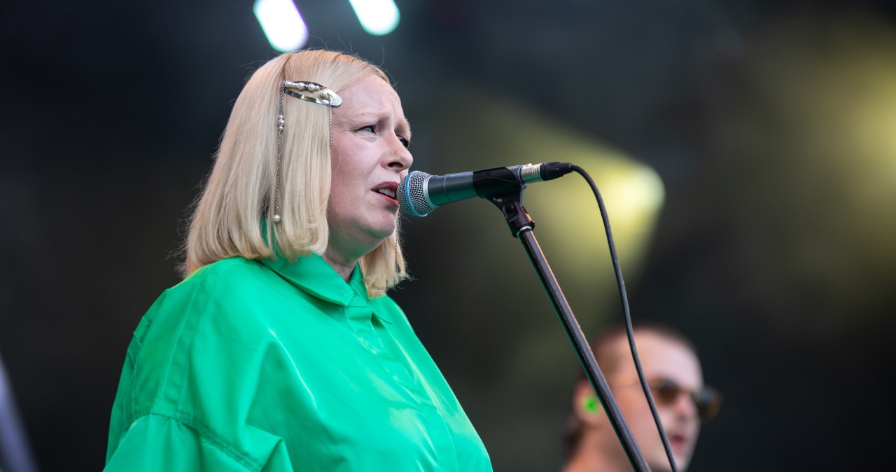 Katarzyna Nosowska pokazała zdjęcie sprzed 30 lat. Poznalibyście ją?