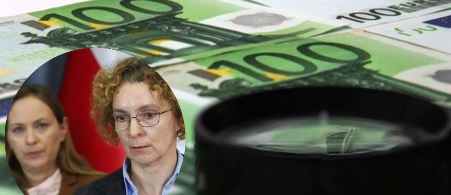 "Ministerstwo wiedziało o łodziach - odpowiadało na pytania operatorów, czy łodzie z silnikiem spalinowym mogły być dopuszczane" - napisała na swoim profilu na LinkedInie o wydatkach z Krajowego Planu Odbudowy Katarzyna Duber-Stachurska, była prezes Polskiej Agencji Rozwoju Przedsiębiorczości. W piątek minister funduszy i polityki regionalnej Katarzyna Pełczyńska-Nałęcz winą za kontrowersyjny sposób realizacji wydatków z KPO obarczyła odwołaną szefową PARP. Również w niedzielę padły ostre słowa ze strony szefowej resortu w kierunku byłej prezes Agencji.