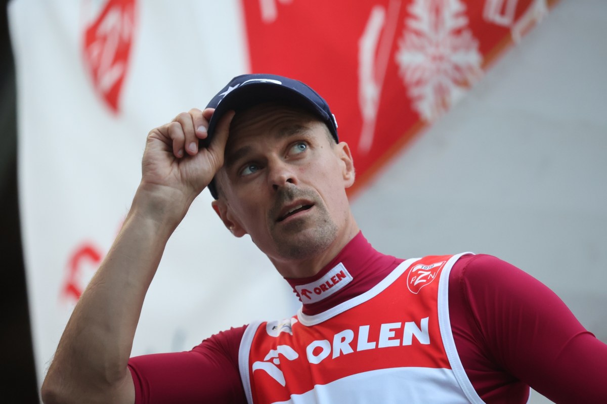 Letnia GP w skokach. Żyła ósmy, upadek Stocha