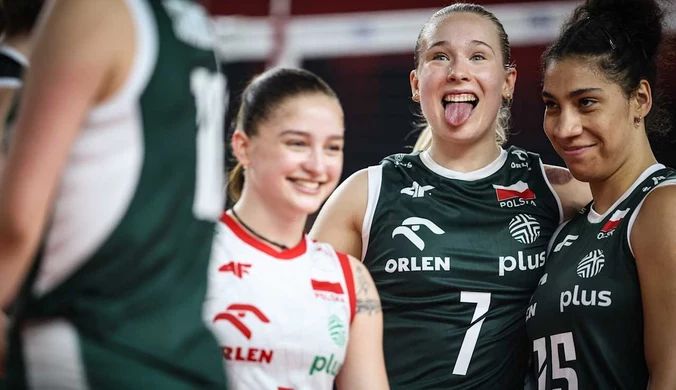 Demolka w trzecim secie, polskie siatkarki znowu triumfują. Rywalki ograne