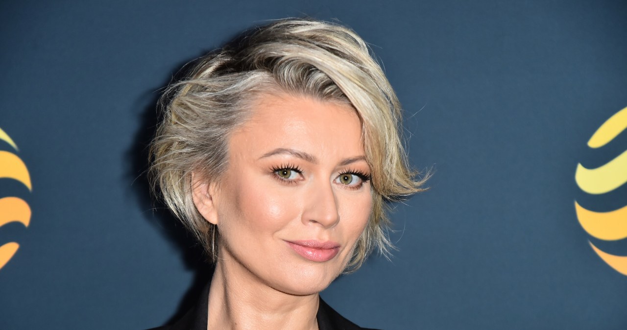 Katarzyna Zdanowicz relaksuje się na plaży. Wybrała polskie morze