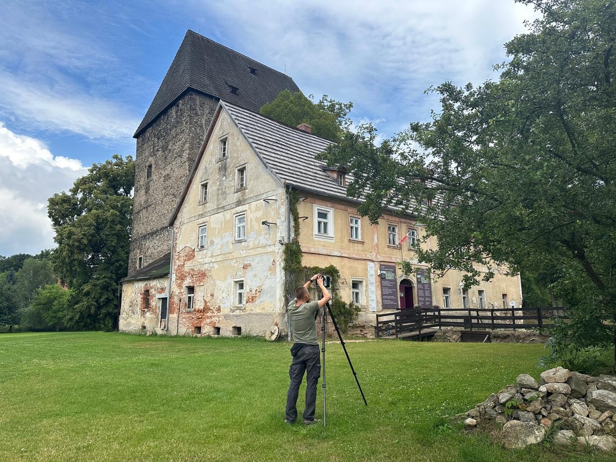 Tajemnice wieży w Siedlęcinie. Technologia 3D odkrywa średniowieczne sekrety