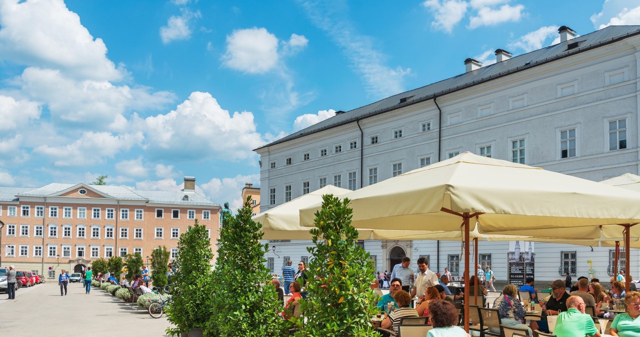 Restauracje wprowadzają limity czasowe dla gości. Koniec z przesiadywaniem przy stolikach