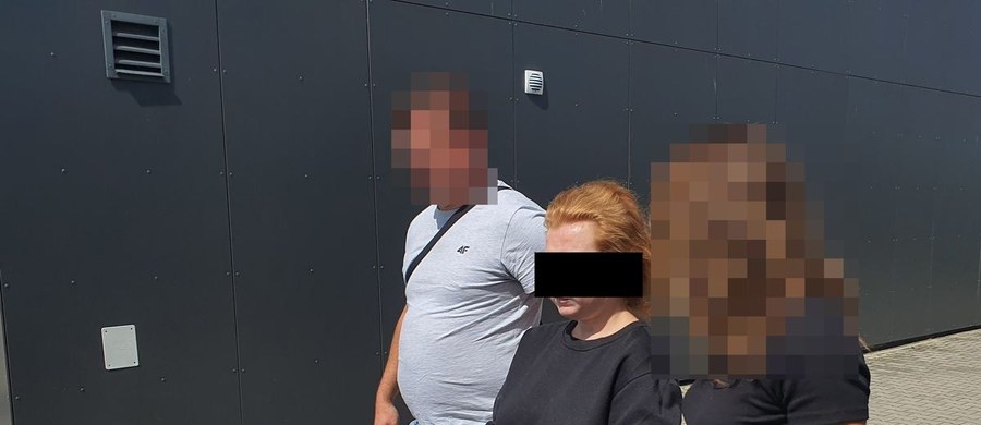 Ze wstępnej opinii biegłych wynika, że noworodek, którego zwłoki znaleziono w sobotę w reklamówce na terenie starej chlewni w Ułężu (Lubelskie), najprawdopodobniej urodził się żywy. Prokuratura podejrzewa o zabójstwo dziecka 31-letnią Aleksandrę K.