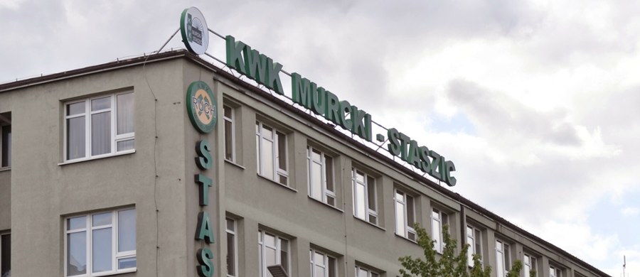 4 górników zostało poszkodowanych w wyniku podziemnego wstrząsu, do którego doszło w kopalni Staszic-Wujek, Ruch Murcki-Staszic w Katowicach. Życie żadnego z nich nie jest zagrożone.