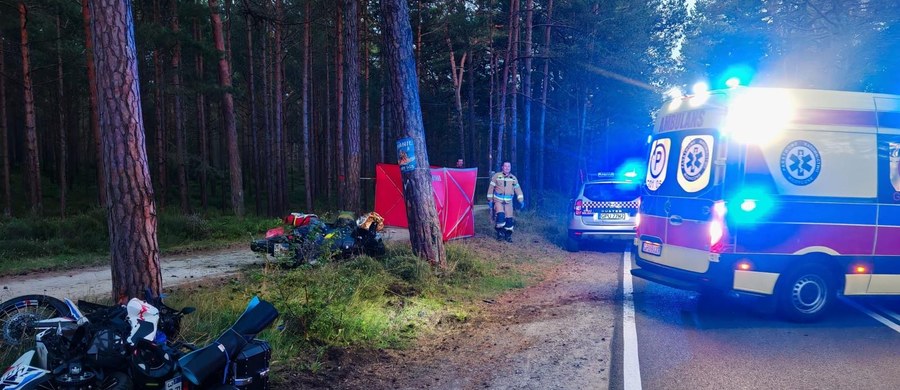 Dwóch motocyklistów ucierpiało w wypadku, który miał miejsce w Helu w województwie pomorskim. Motocykliści są nieprzytomni, a ich stan określa się jako poważny - dowiedział się reporter RMF FM Stanisław Pawłowski.