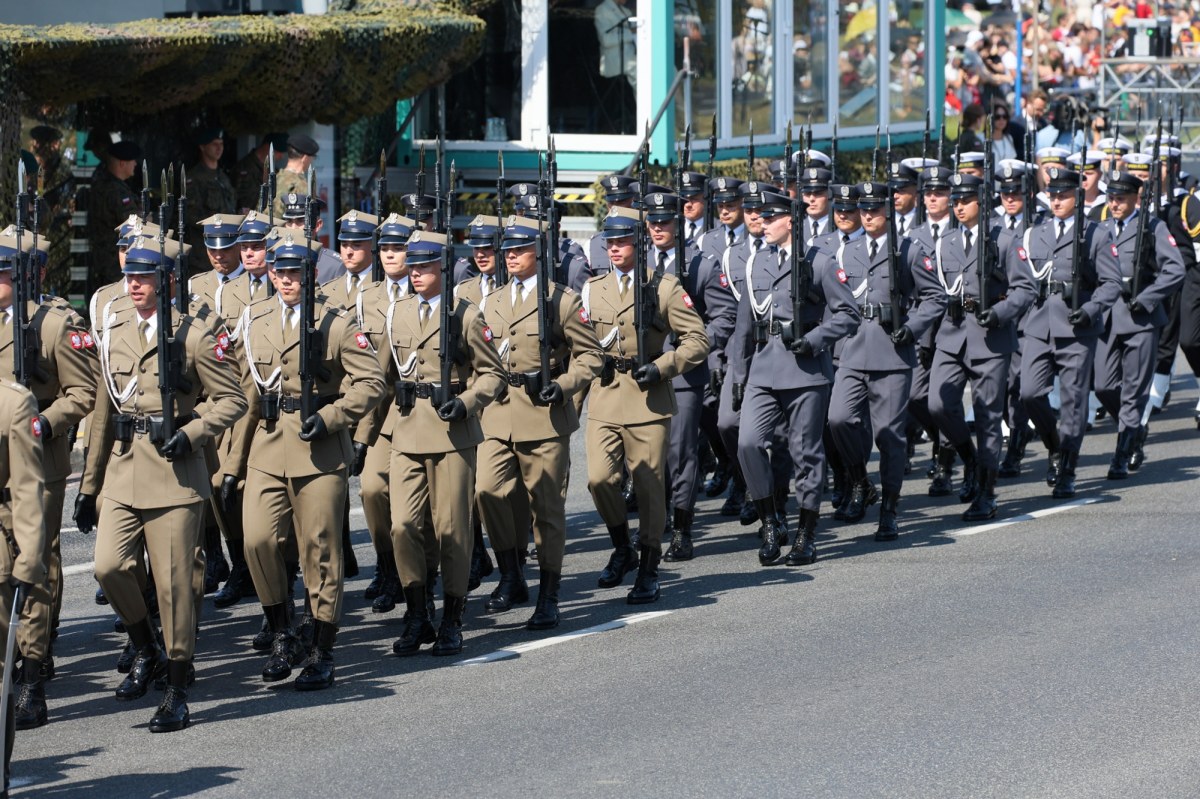 Defilada wojskowa w Warszawie. TRANSMISJA