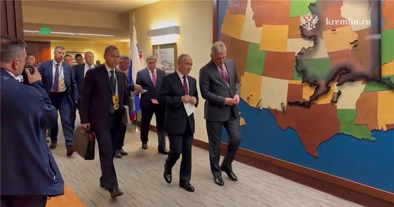 wiadomości,aktualności,Interia Szczyt na Alasce. Zakończyło się spotkanie Donalda Trumpa i Władimira Putina