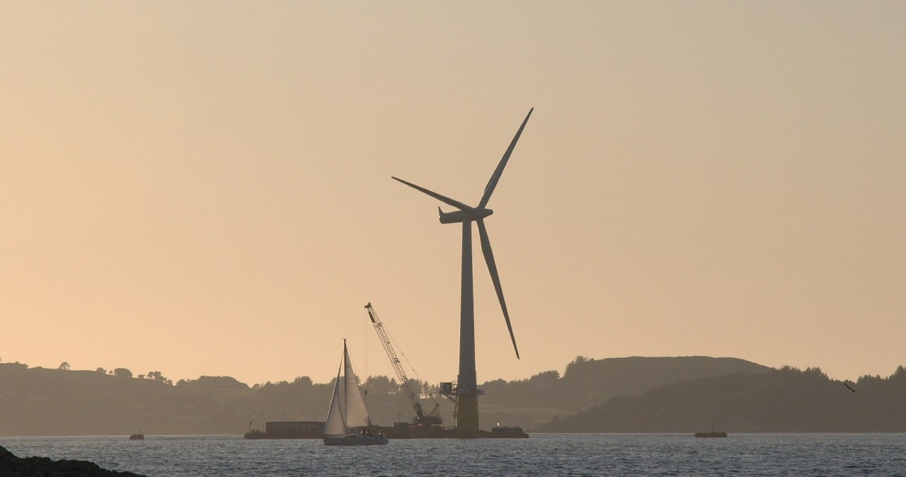 Chiny budują kolosa na morzu. Największy taki projekt na świecie