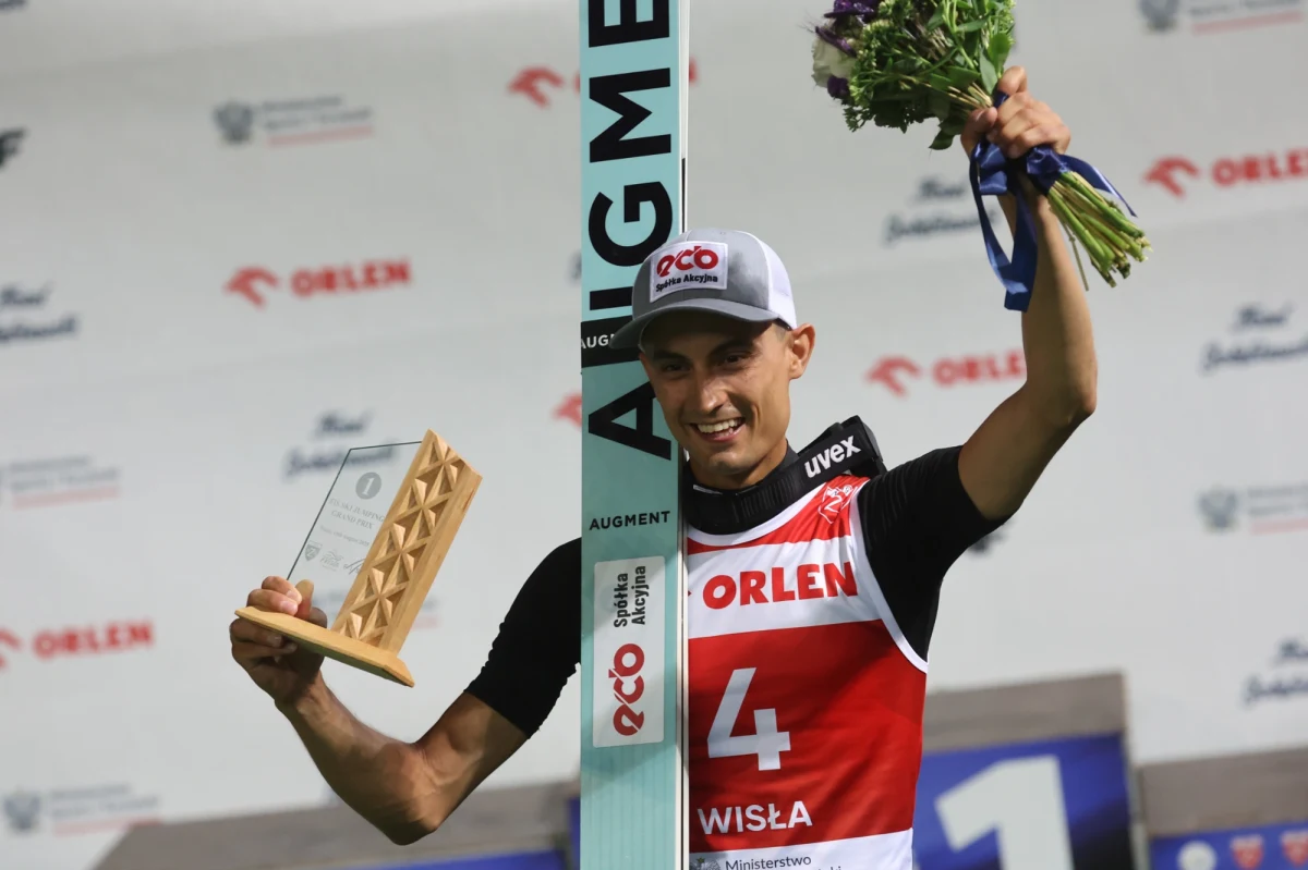 Maciej Kot wygrał sobotni konkurs Letniej Grand Prix w skokach narciarskich w Wiśle Malince. Drugi był Austriak Niklas Bachlinger, a trzeci Kamil Stoch.