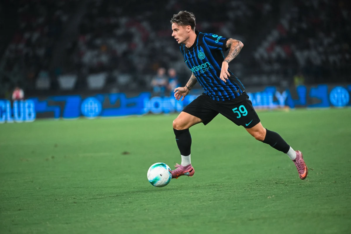 Inter Mediolan i Atalanta Bergamo porozumiały się w sprawie przejścia do tego drugiego klubu skrzydłowego piłkarskiej reprezentacji Polski Nicoli Zalewskiego. Taką informację podał w niedzielę dziennik "Corriere dello Sport" na swojej stronie internetowej. Atalanta zagra w tym roku w Lidze Mistrzów.