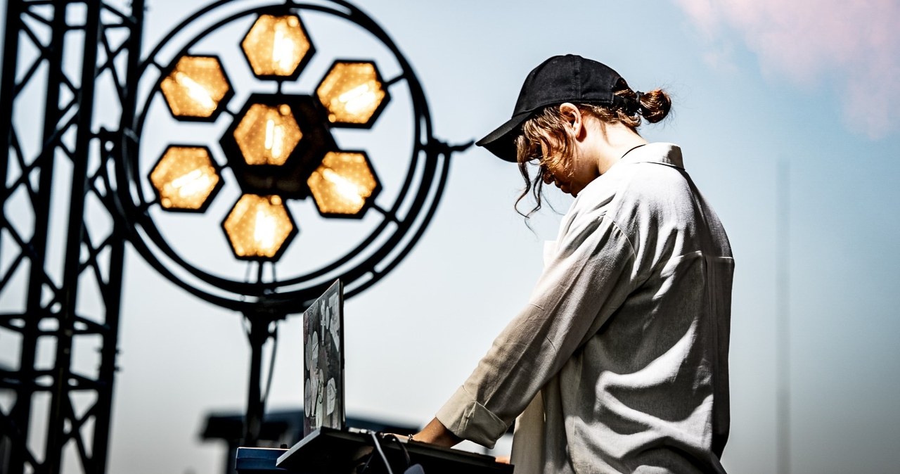 Młoda Polka powraca na scenę z nowym formatem! "To wielki zaszczyt"