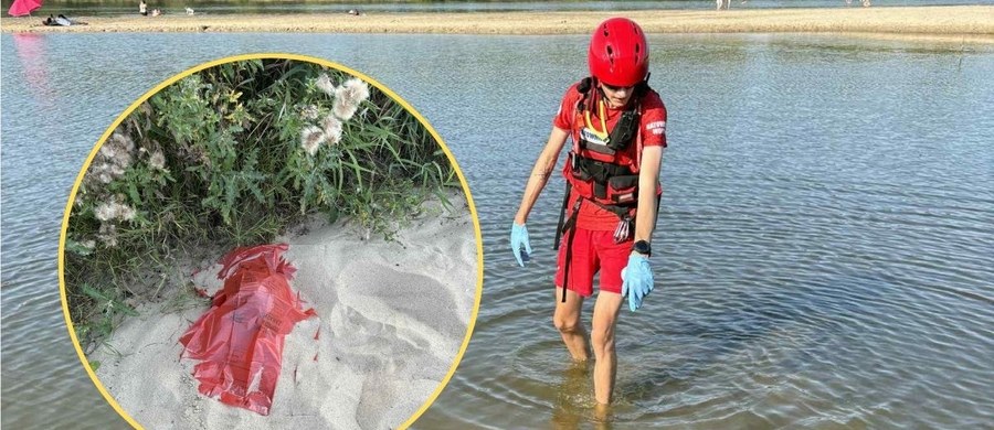 Upał przekraczający 30 stopni w weekend sprawił, że tłumy wypoczywających ruszyły nad Wisłę, by szukać ochłody na lokalnych plażach. W okolicy Góry Kalwarii doszło jednak do niecodziennego odkrycia. W pewnym momencie do ratowników podszedł mężczyzna, który w wodzie znalazł… ludzką czaszkę.