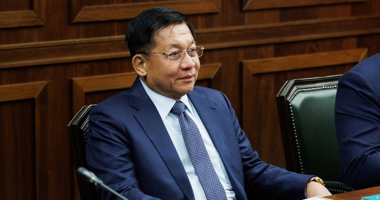 Wojsko przejęło kraj i nie oddaje. Generał został prezydentem