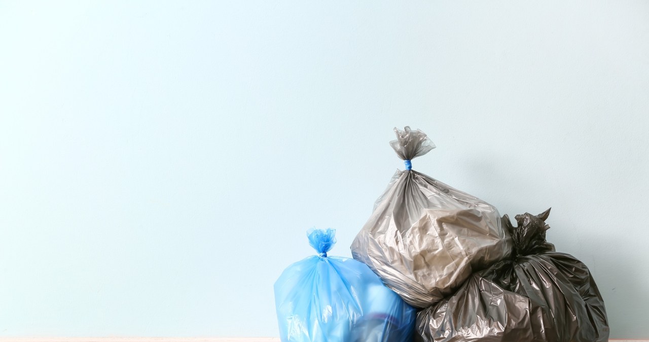 Nowe kolory worków na śmieci. Gminy wprowadzają istotne zmiany