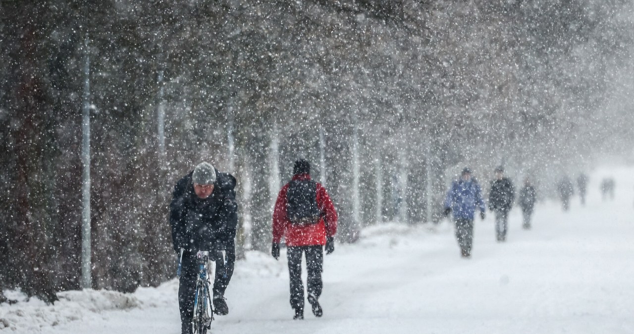 Jaka będzie zima 2025/2026? Synoptycy ostrzegają, aby mieć się na baczności