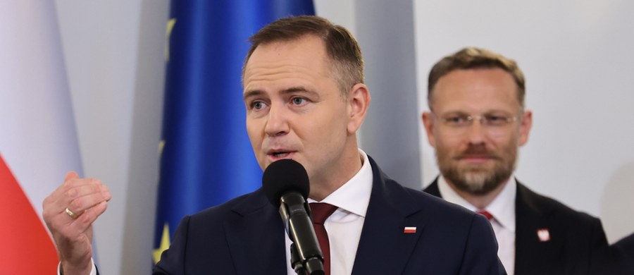 Na przełomie września i października prezydent Karol Nawrocki powoła radę, która będzie pracowała nad projektem nowej konstytucji. Na jej czele stanie Dariusz Dudek, nowo powołany doradca głowy państwa. Takie są nieoficjalne ustalenia reportera RMF FM Jakuba Rybskiego.