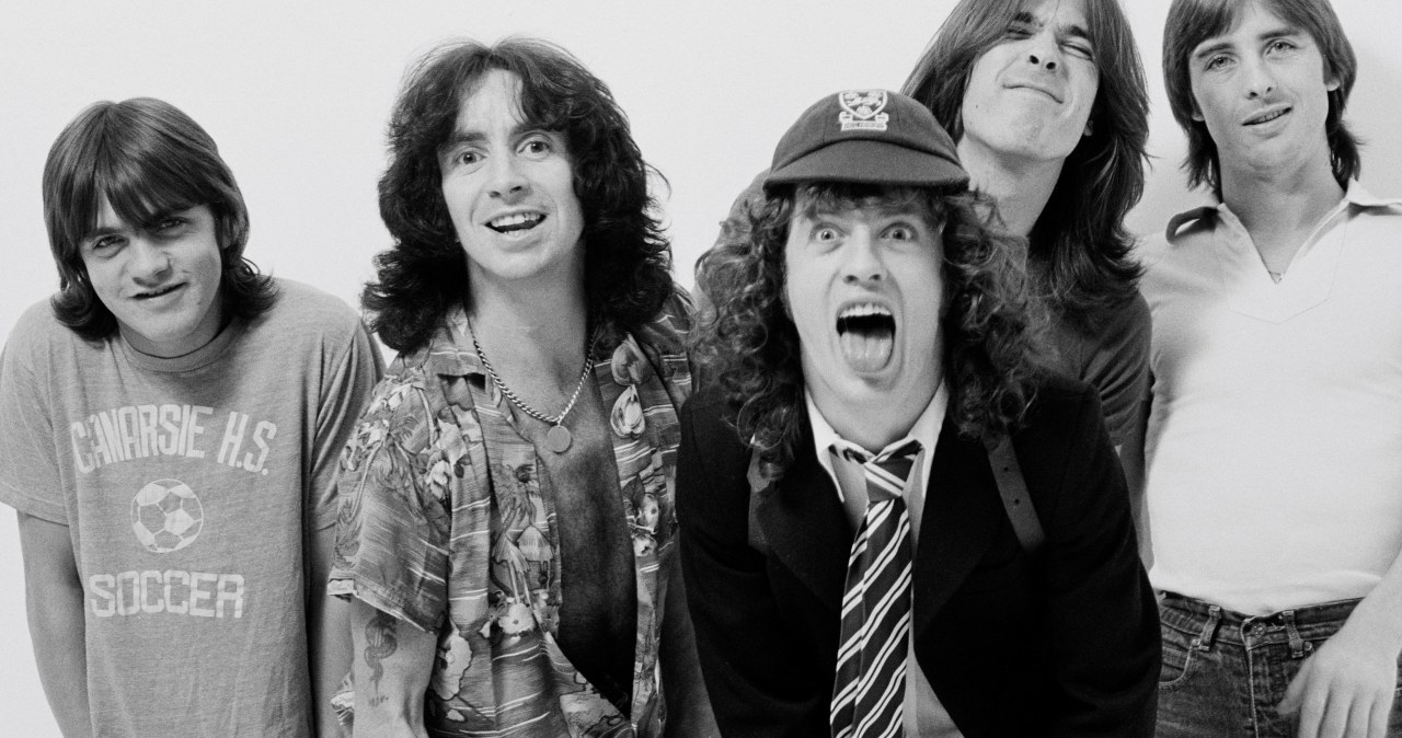 To on mógł zostać nowym głosem AC/DC? Fani od lat mają swoją teorię