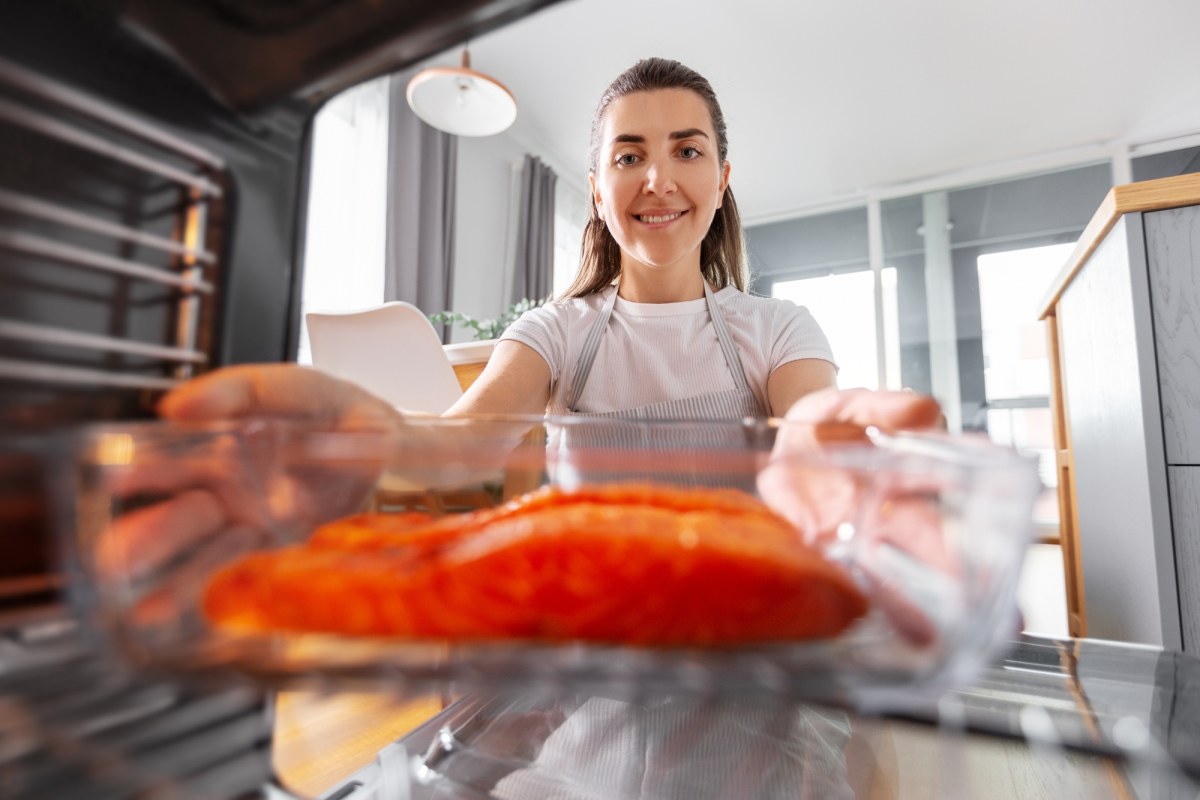 Omega-3 tarczą ochronną dla kobiet przed Alzheimerem? Odkrycie naukowców