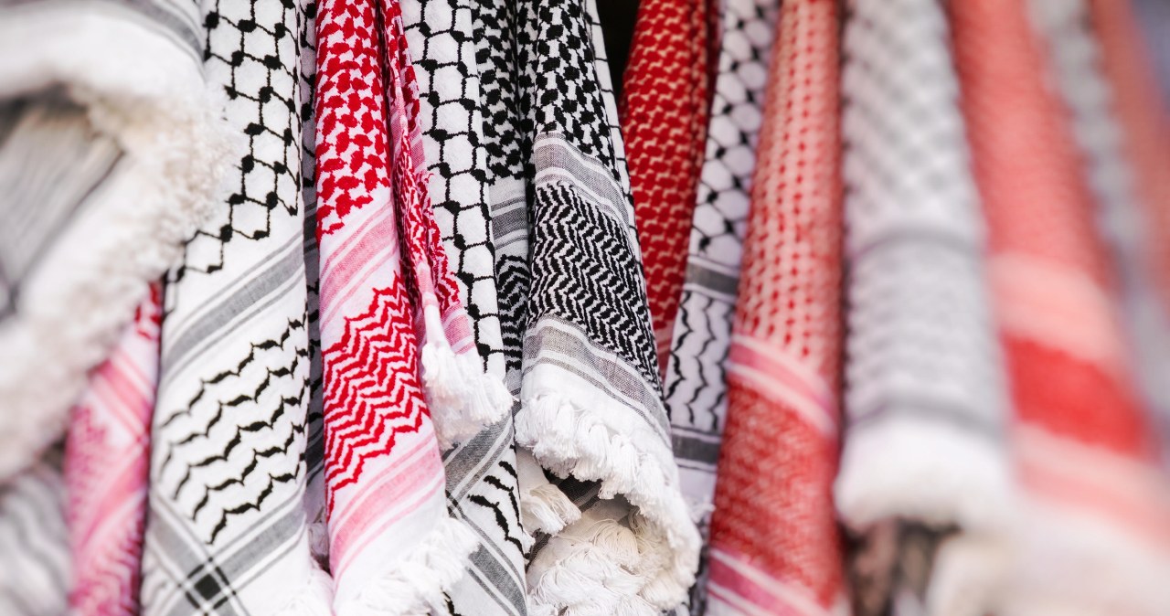 Niemcy: Z palestyńską chustą mogą nie wpuścić do muzeum. Sąd zdecydował