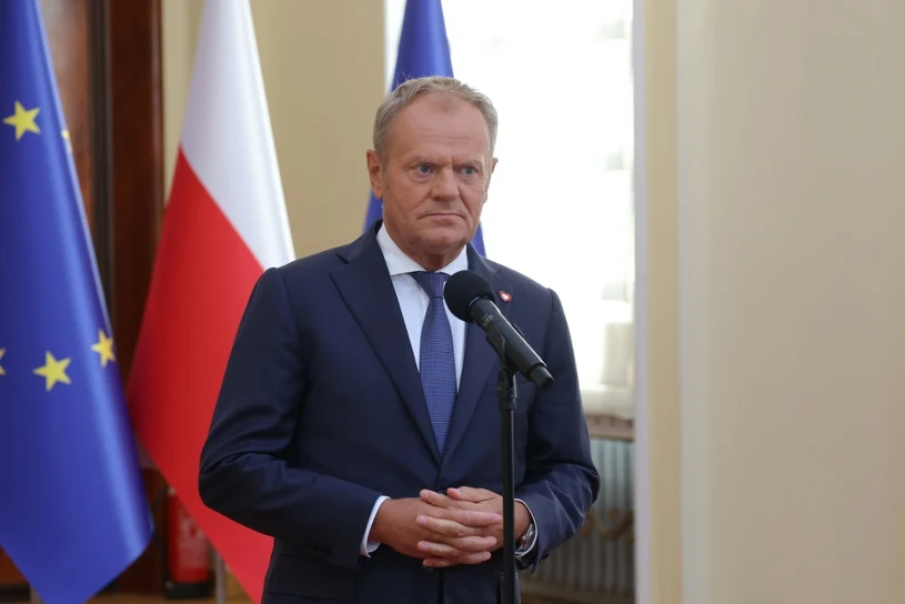 "Od dawna mieliśmy podejrzenia". Tusk reaguje, mówi o ludziach Orbana