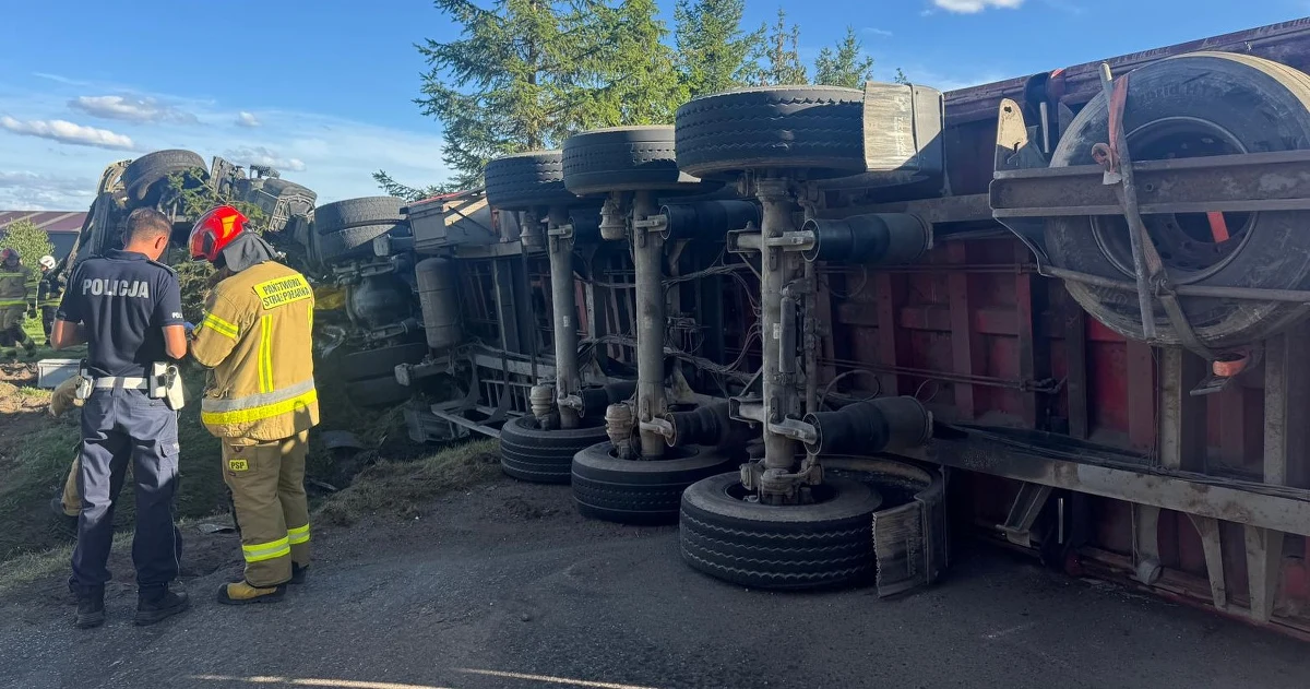 Policja i prokuratura będą wyjaśniać okoliczności tragicznego wypadku w Nettcie Pierwszej w powiecie augustowskim (woj. podlaskie). W zderzeniu dwóch ciężarówek zginęły tam dwie młode osoby. Trzecia trafiła do szpitala. 