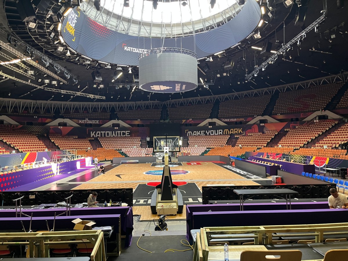 Spodek przed Eurobasketem "pachnie nowością". Tak się zmienił