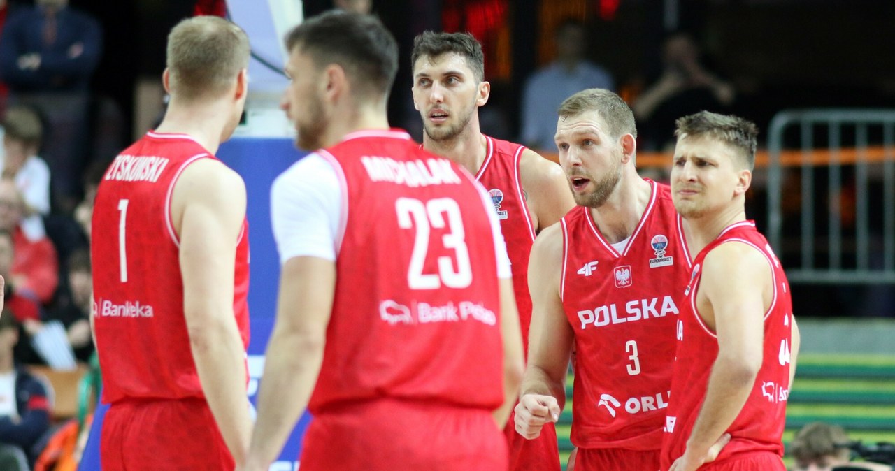 Pilny komunikat z reprezentacji Polski. Tuż przed Eurobasketem. Jest decyzja wiadomości,aktualności,Interia Pilny komunikat z reprezentacji Polski. Tuż przed Eurobasketem. Jest decyzja