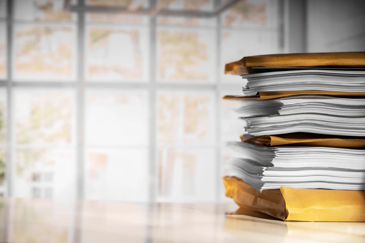 Sektor zarządzania dokumentacją i archiwizacją jest w fazie intensywnego rozwoju, który wynika z rosnących wymagań prawnych, takich jak RODO, a także  z konieczności zapewniania bezpieczeństwa danych i optymalizacji kosztów  w przedsiębiorstwach. W odpowiedzi na te wyzwania i rosnące zapotrzebowanie rynku Rhenus Office Systems Poland – lider zarządzania dokumentacją w Polsce – nieustannie rozwija swoją sieć oddziałów. Sprawdź, gdzie marka realizuje kolejne inwestycje w Polsce!